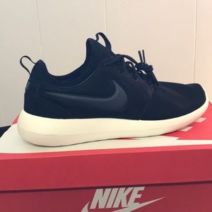 Nike Roshe Two
